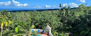 Pool - Perfect 3-bedroom townhome with AC in charming Exchange Ocho Rios (Ocho Rios)