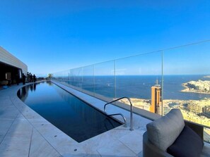 Pool - Stylish Apartment in Mercury Towers (St. Julian's)