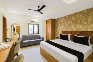 Room - Townhouse Oak Miyapur Road Bachupally (Hyderabad)