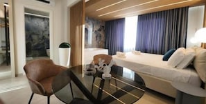 Room - Vrbo Property (TARANTO)