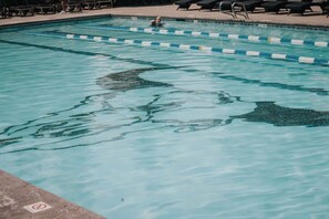 Outdoor Pool - Elk Ridge Cabin | Bronze Buffalo Ranch (Victor)