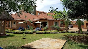 Ngoại thất