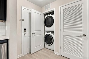 Area and facilities - Vista Cay 3BR Condo • King Suite • Near Universal (Orlando)