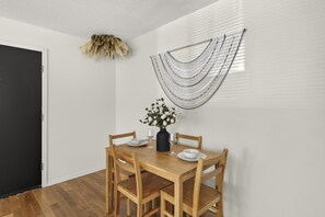 10 - Designer Mid-Term Living Near Omaha Hospitals (Omaha)
