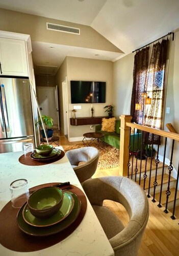La Suite de Antonio Shared Property PRIVATE rooms NYC 18mins
