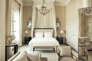 Room - New Listing (Paris)