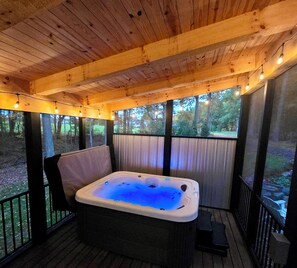 Bain à remous intérieur