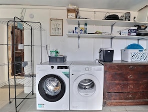 Interior - New Listing (La Roche-de-Glun)
