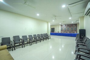 Bahagian dalam