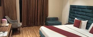 Room - Hotel O Royal Palace (Amritsar)