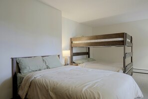 Bedroom | Queen Bed | Full Bunk Bed - Lakefront Escape in Eagle River! Boat, Fish + Play (Eagle River)