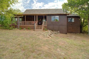 A wooden cabin with a porch, a small staircase, and a window. - Norfork Lake Cabin, 2 Mi to the Water (Jordan)