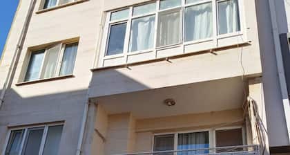 Charming Apartment in Edirne Merkez with Garden Views