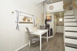 Dining - Vrbo Property (Sassnitz)