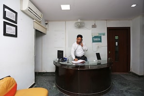 Khu sảnh