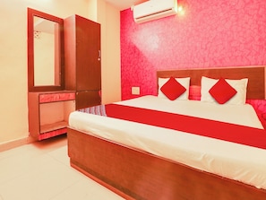 Room - HOTEL O New R Inn (Hyderabad)