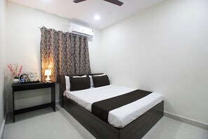 Room - Collection O by OYO Stayo (Hyderabad)