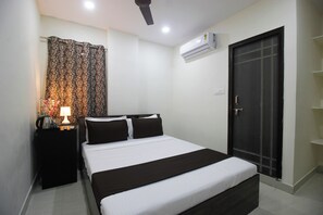 Room - Collection O by OYO Stayo (Hyderabad)
