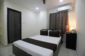 Room - Collection O by OYO Stayo (Hyderabad)