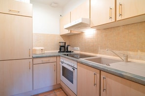 Untagged - Holiday apartment in Minheim with barbecue (Minheim)