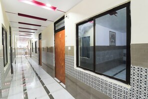 Bahagian dalam