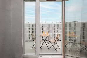 Balcony - Lumina 2-room Apt w/ Parking I Balcony (Warszawa)