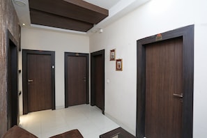 Bahagian dalam