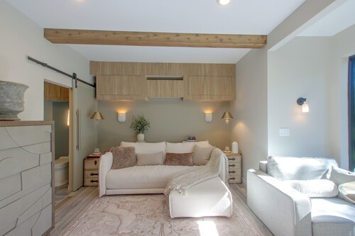 Mid-century Modern Chateau du Coach House