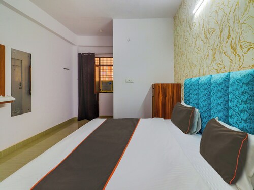 Hotel O Paras Palace