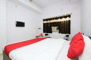 Room - Hotel O Sukooon Resort (Jabalpur)