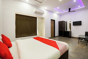 Room - Hotel O Nisarg Resort (Jabalpur)
