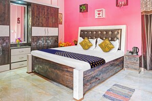 Room - HOTEL O MAA NARMADA (Jabalpur)
