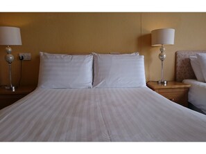 Room - Standard Double Room (Barry)