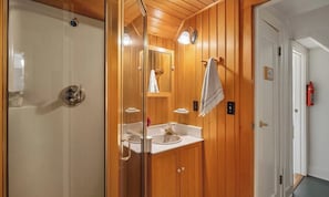 Bathroom - Upper-Floor Private 1BR Suite with Epic Views (Seattle)