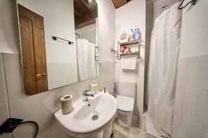 Bathroom - New Listing (Granada)