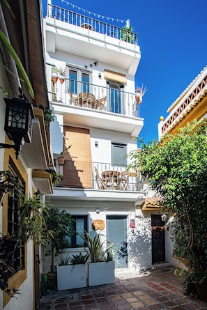 Exterior - New Listing (Marbella)