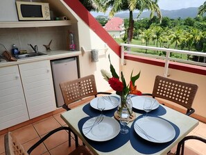 Outdoor dining - New Listing (Sainte-Luce)