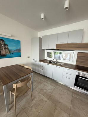 Private kitchen - New Listing (Baveno)