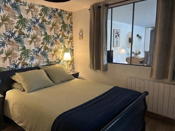 Room - New Listing (Argences)
