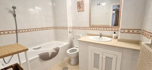 Bathroom - Apartamento Jumilla Playa Flamenca (Orihuela)