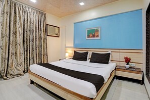 Room - Collection O Guru Heritage Kalamboli (Navi Mumbai)