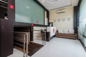 Khu sảnh