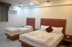 Room - Hotel O The Lions Hotel (Badlapur Thane)
