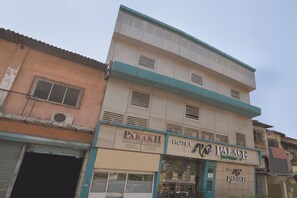 Ngoại thất