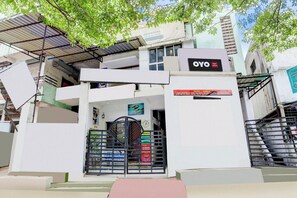 Ngoại thất