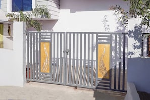 Khuôn viên nơi lưu trú