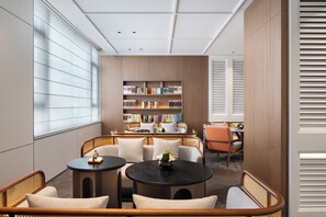 Dining - UrCove by Hyatt Lanzhou Dongfanghong (Lanzhou)