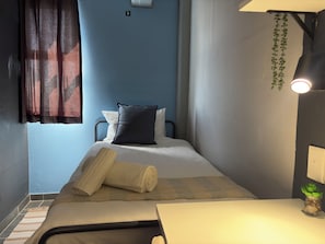 Room - ADOWA Living at Ravenscraig House (Cape Town)