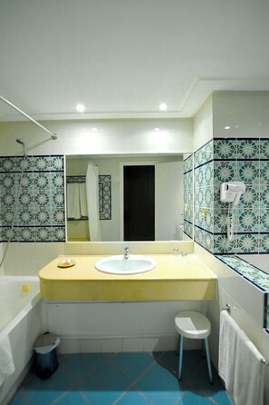 Bathroom - Tunisia Lodge Resort & Spa (Hammamet)