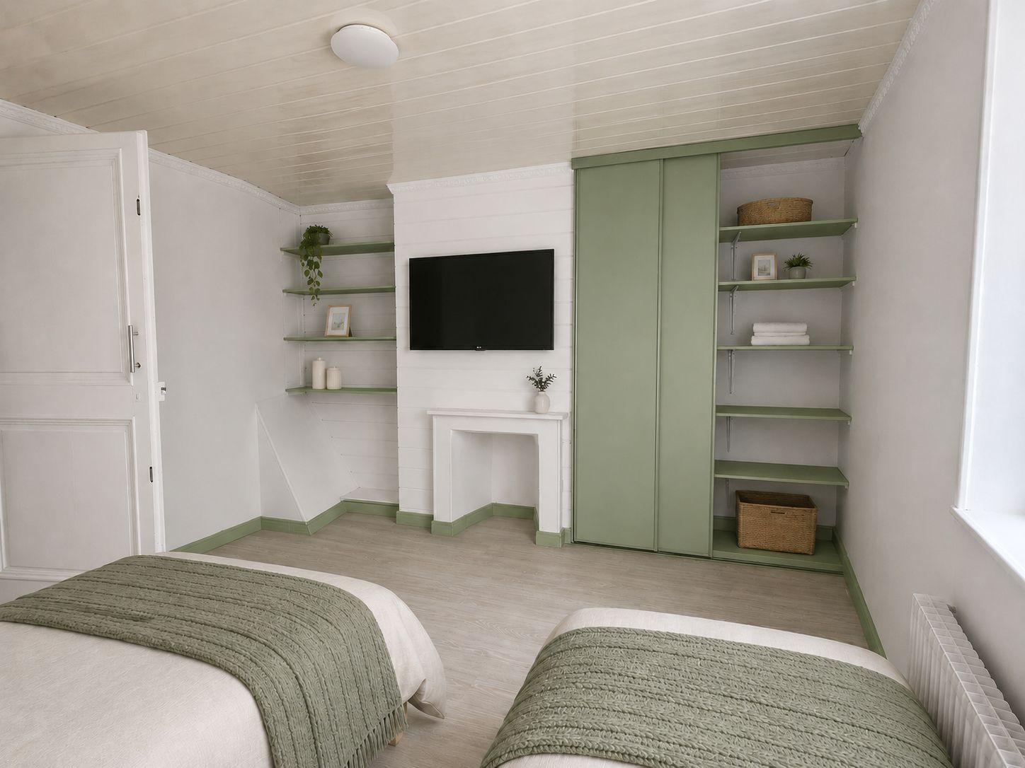 Une chambre avec deux lits, une télévision, des étagères et une armoire.